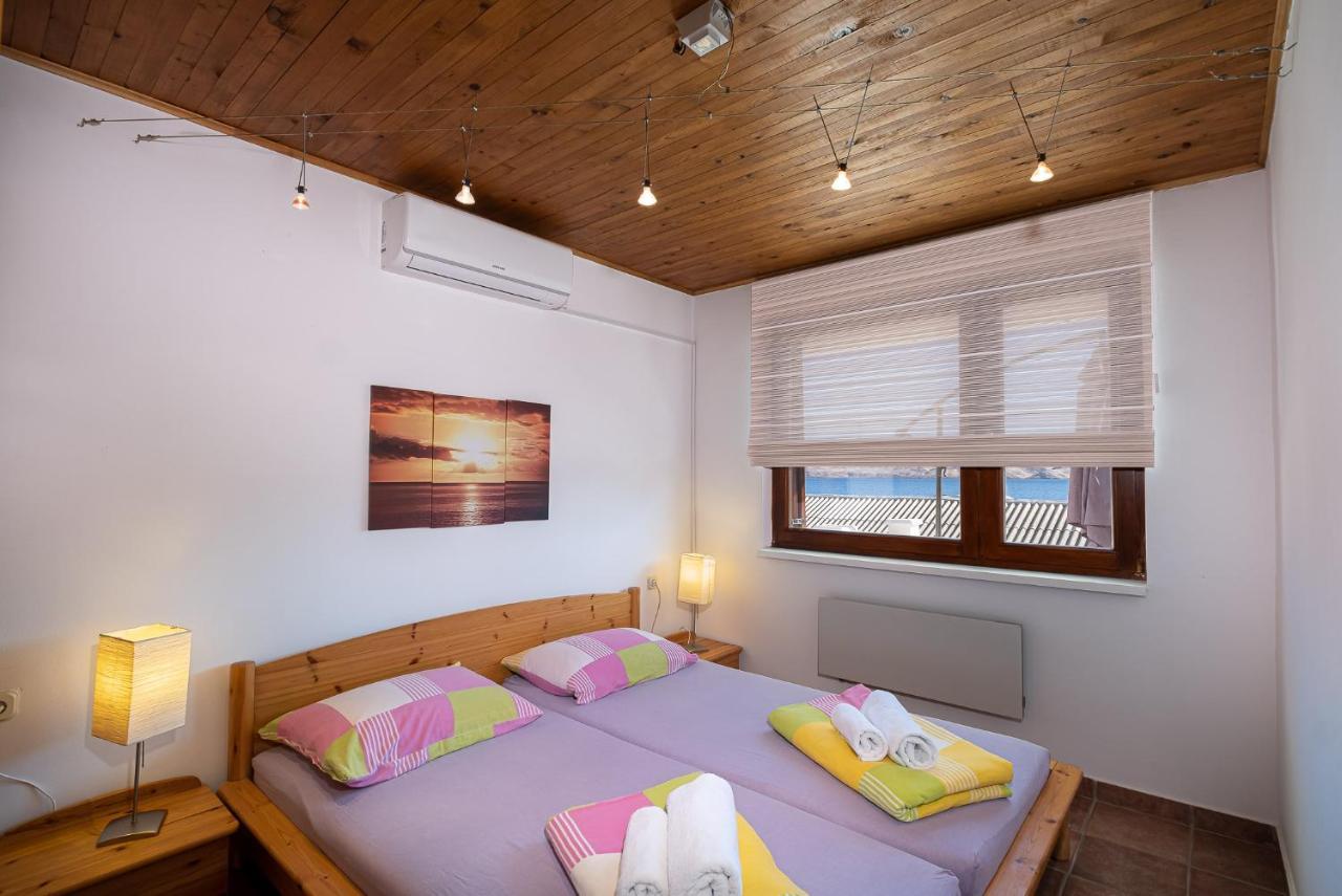 House Petra On The Beach-Sea Чезарица Экстерьер фото